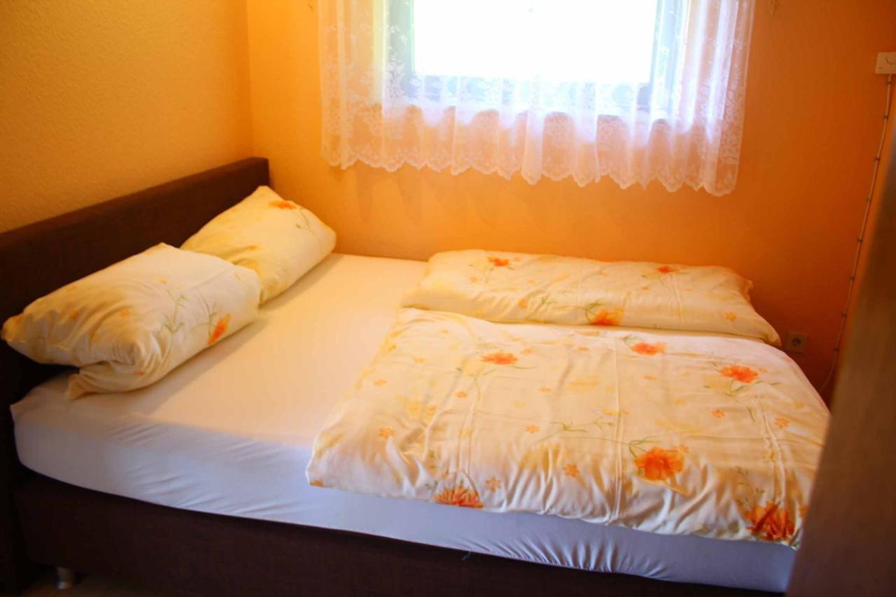 Ferienwohnung Kling Bischofsheim an der Rhon Bagian luar foto