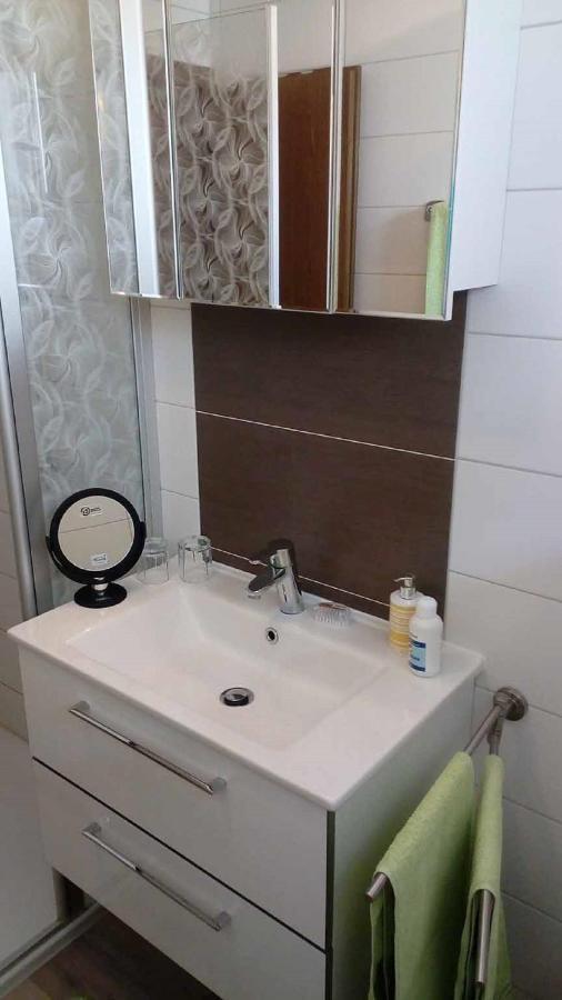 Ferienwohnung Kling Bischofsheim an der Rhon Bagian luar foto