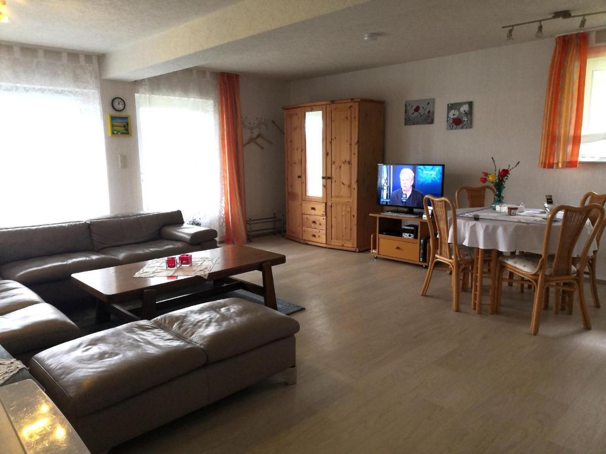 Ferienwohnung Kling Bischofsheim an der Rhon Bagian luar foto